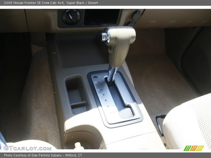 Super Black / Desert 2006 Nissan Frontier SE Crew Cab 4x4