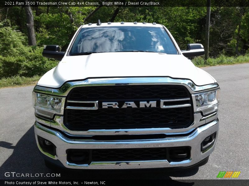 Bright White / Diesel Gray/Black 2021 Ram 3500 Tradesman Crew Cab 4x4 Chassis