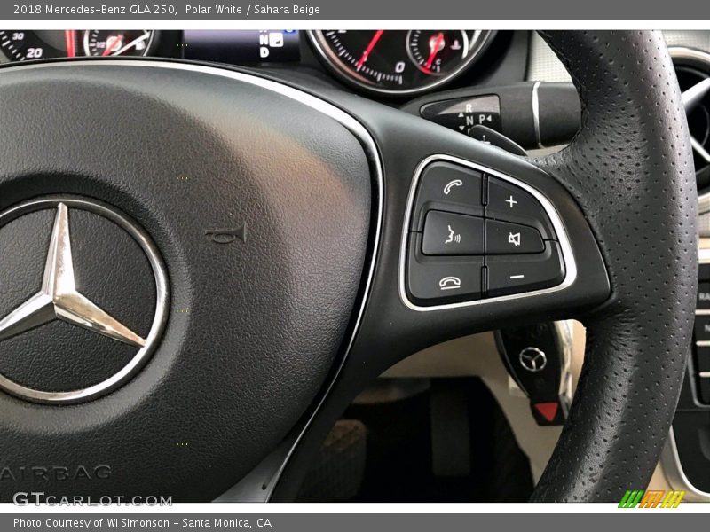 Polar White / Sahara Beige 2018 Mercedes-Benz GLA 250
