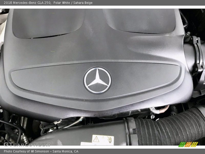 Polar White / Sahara Beige 2018 Mercedes-Benz GLA 250