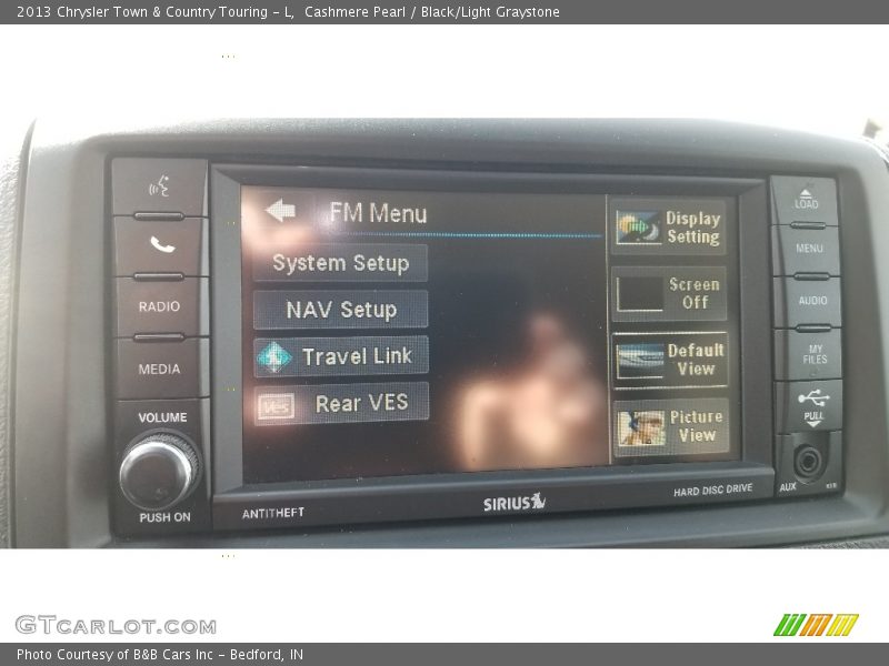 Cashmere Pearl / Black/Light Graystone 2013 Chrysler Town & Country Touring - L