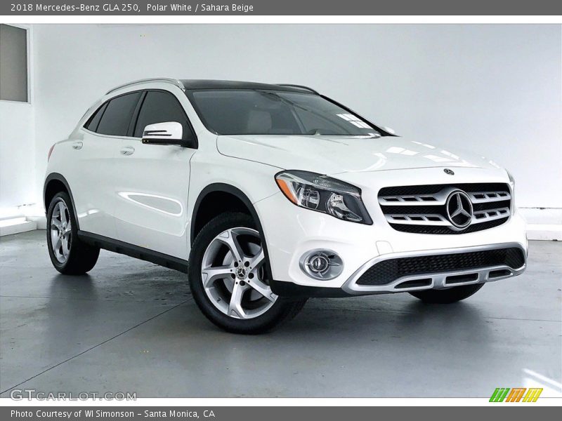 Polar White / Sahara Beige 2018 Mercedes-Benz GLA 250