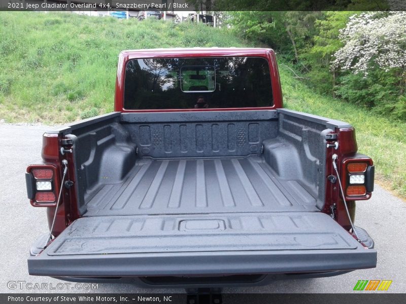 Snazzberry Pearl / Black 2021 Jeep Gladiator Overland 4x4