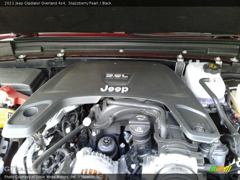 Snazzberry Pearl / Black 2021 Jeep Gladiator Overland 4x4