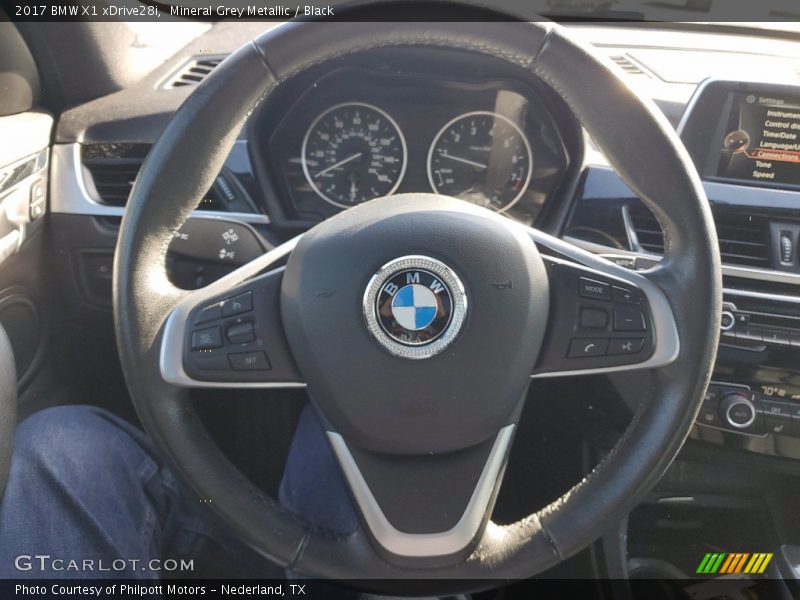 Mineral Grey Metallic / Black 2017 BMW X1 xDrive28i