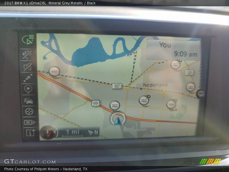 Mineral Grey Metallic / Black 2017 BMW X1 xDrive28i