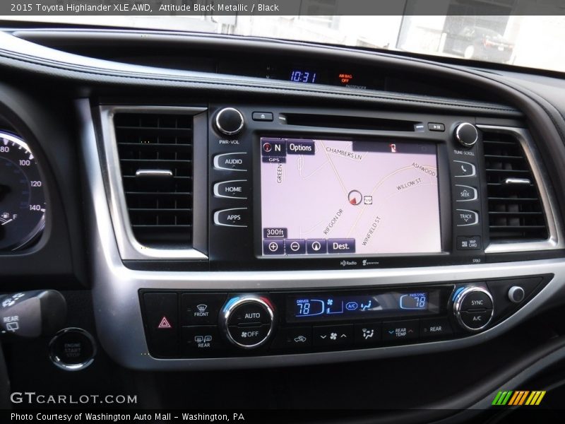 Attitude Black Metallic / Black 2015 Toyota Highlander XLE AWD