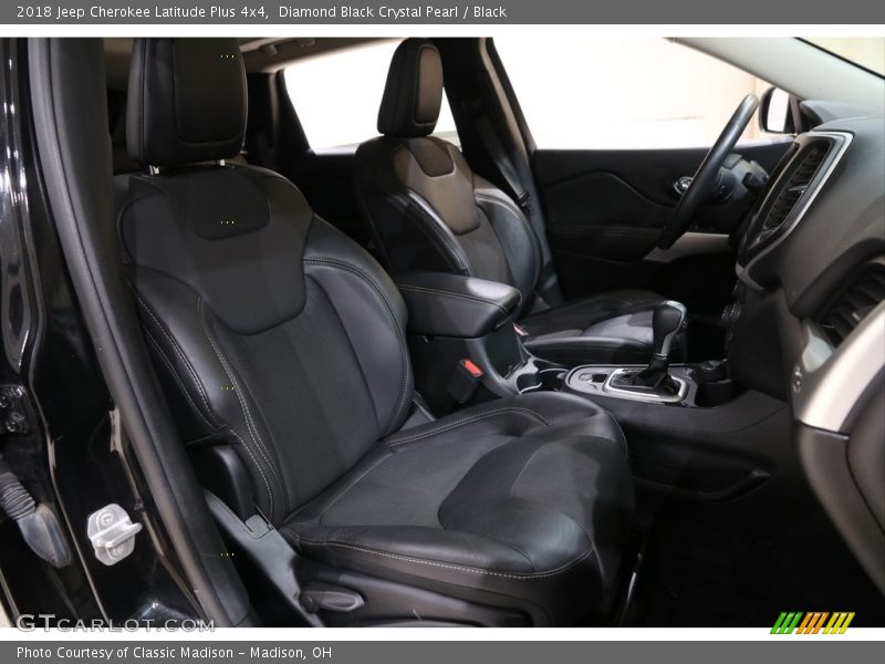 Diamond Black Crystal Pearl / Black 2018 Jeep Cherokee Latitude Plus 4x4