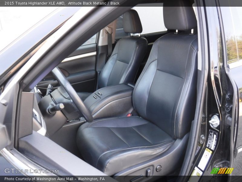 Attitude Black Metallic / Black 2015 Toyota Highlander XLE AWD
