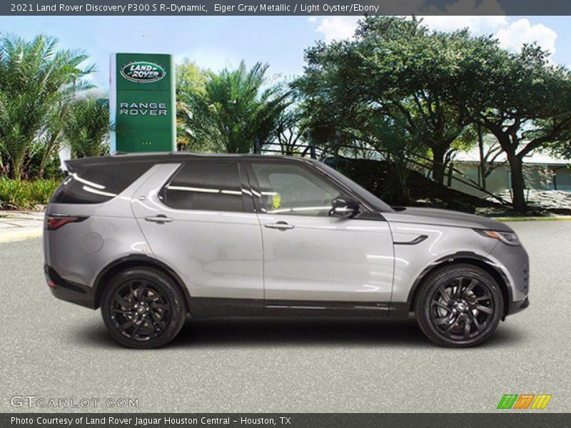 Eiger Gray Metallic / Light Oyster/Ebony 2021 Land Rover Discovery P300 S R-Dynamic