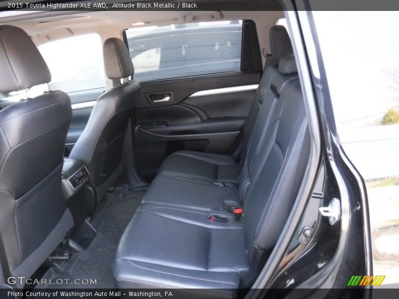 Attitude Black Metallic / Black 2015 Toyota Highlander XLE AWD