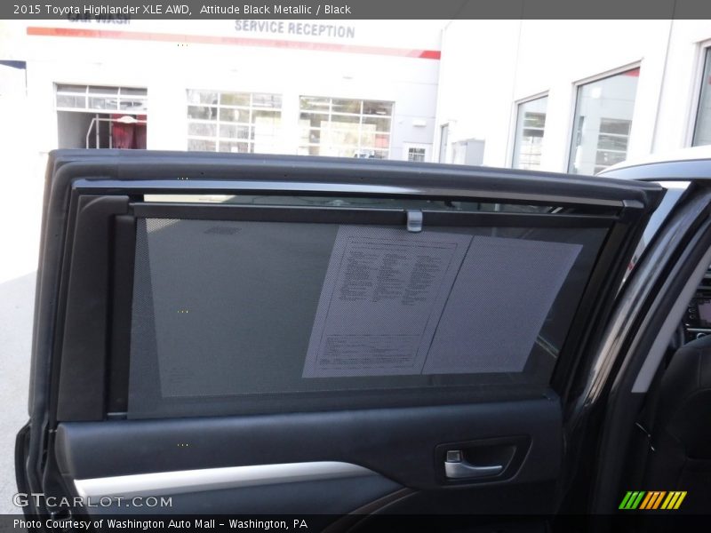 Attitude Black Metallic / Black 2015 Toyota Highlander XLE AWD