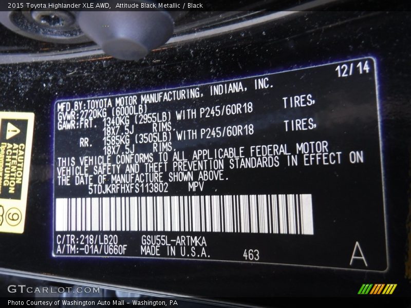 Attitude Black Metallic / Black 2015 Toyota Highlander XLE AWD