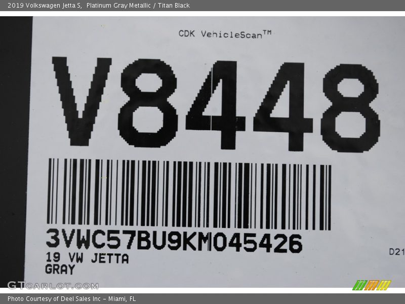 Platinum Gray Metallic / Titan Black 2019 Volkswagen Jetta S