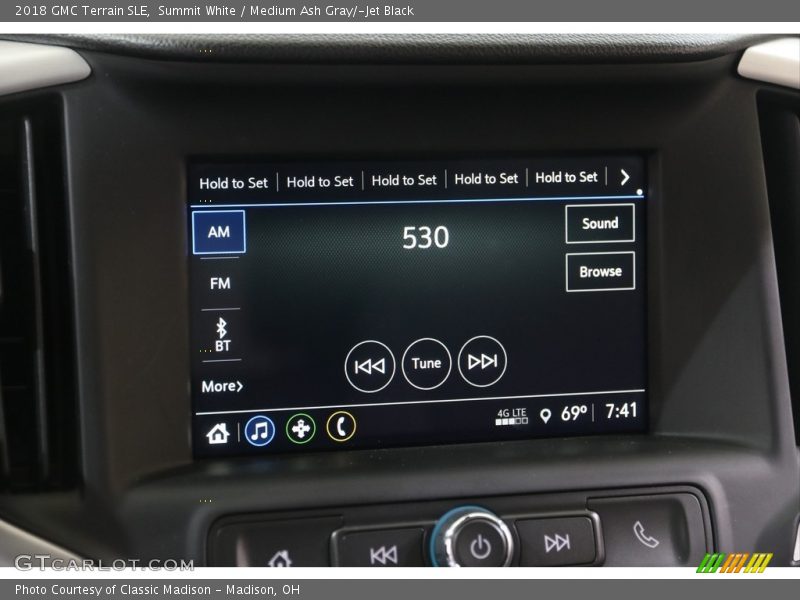 Summit White / Medium Ash Gray/­Jet Black 2018 GMC Terrain SLE