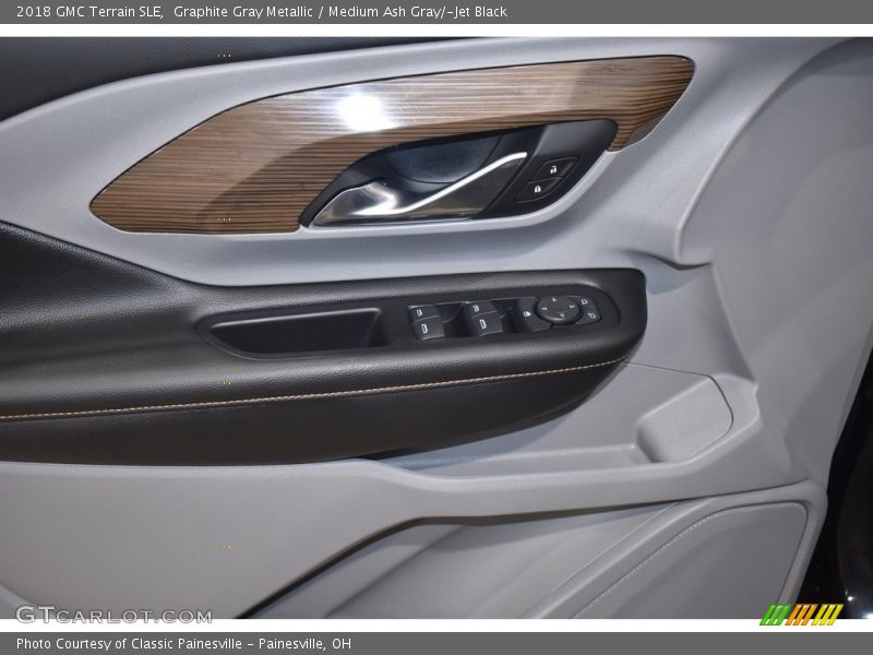 Graphite Gray Metallic / Medium Ash Gray/­Jet Black 2018 GMC Terrain SLE