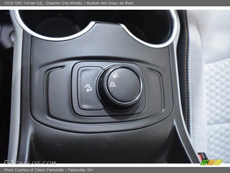 Graphite Gray Metallic / Medium Ash Gray/­Jet Black 2018 GMC Terrain SLE
