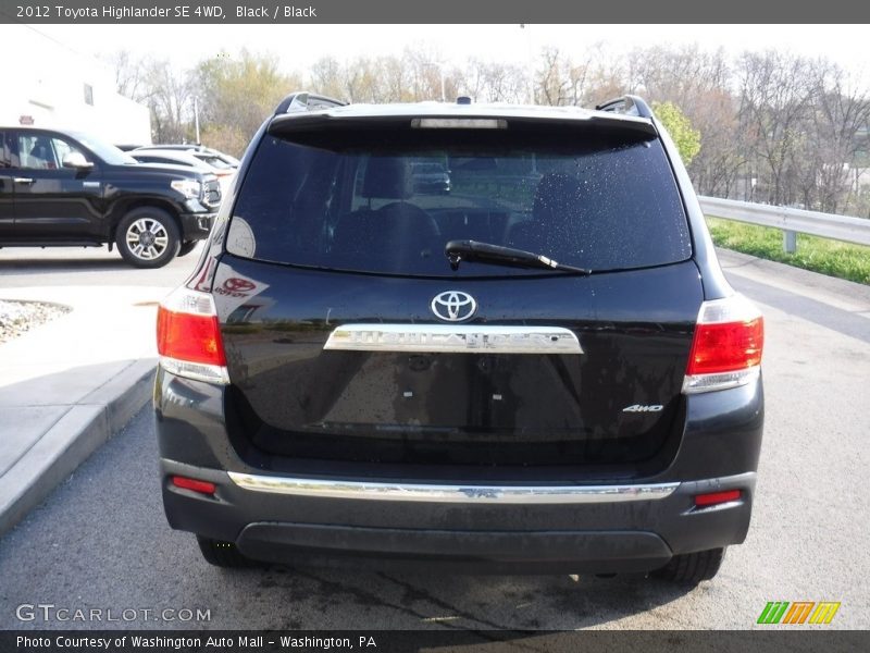 Black / Black 2012 Toyota Highlander SE 4WD