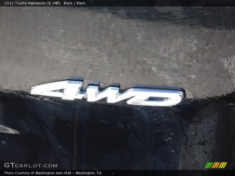 Black / Black 2012 Toyota Highlander SE 4WD