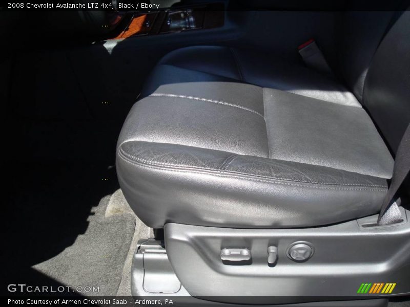 Black / Ebony 2008 Chevrolet Avalanche LTZ 4x4