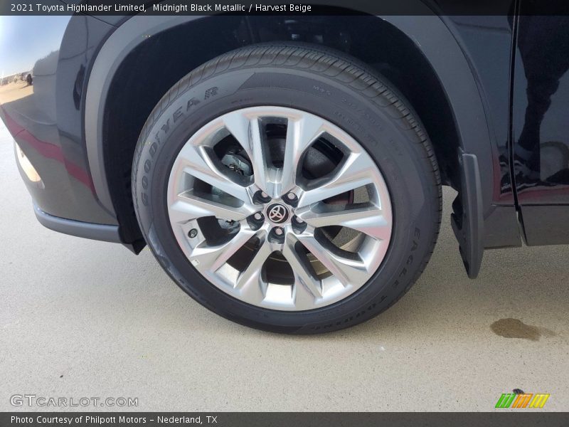 Midnight Black Metallic / Harvest Beige 2021 Toyota Highlander Limited