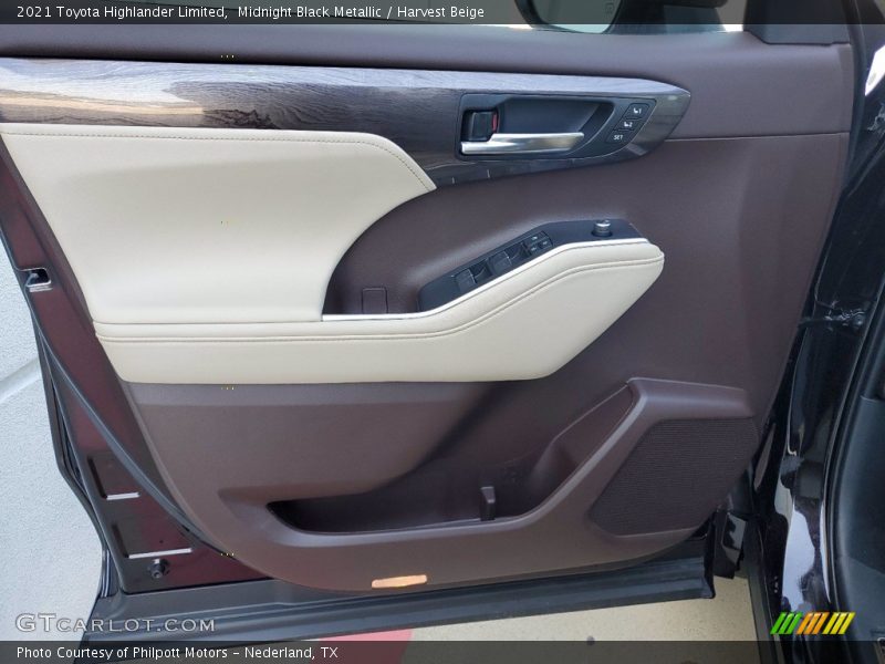 Midnight Black Metallic / Harvest Beige 2021 Toyota Highlander Limited