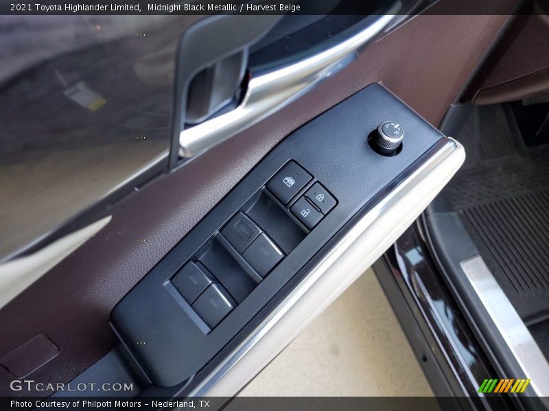 Midnight Black Metallic / Harvest Beige 2021 Toyota Highlander Limited