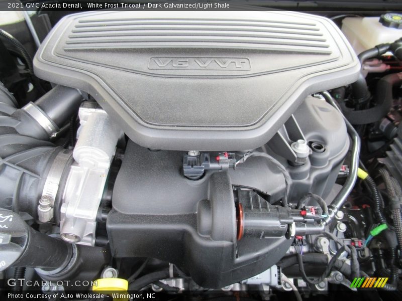 White Frost Tricoat / Dark Galvanized/Light Shale 2021 GMC Acadia Denali