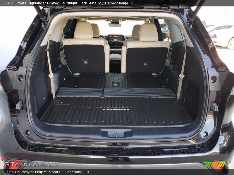 Midnight Black Metallic / Harvest Beige 2021 Toyota Highlander Limited