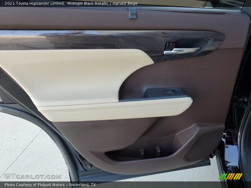 Midnight Black Metallic / Harvest Beige 2021 Toyota Highlander Limited