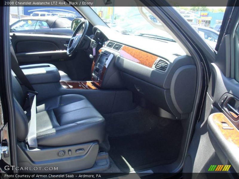 Black / Ebony 2008 Chevrolet Avalanche LTZ 4x4