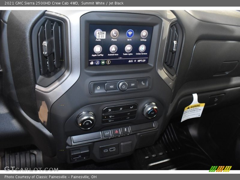 Summit White / Jet Black 2021 GMC Sierra 2500HD Crew Cab 4WD