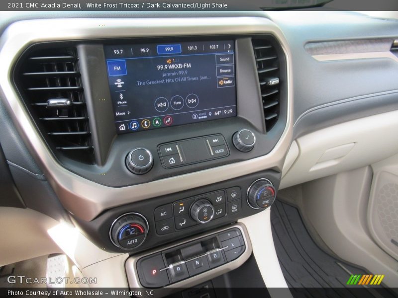 White Frost Tricoat / Dark Galvanized/Light Shale 2021 GMC Acadia Denali