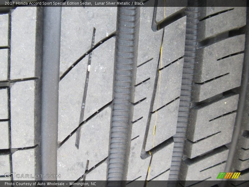 Lunar Silver Metallic / Black 2017 Honda Accord Sport Special Edition Sedan