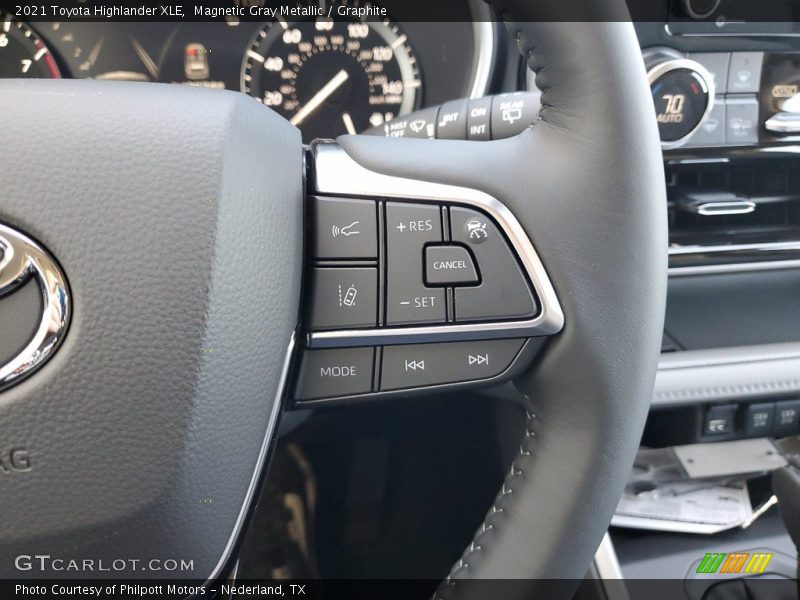  2021 Highlander XLE Steering Wheel