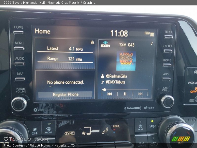 Magnetic Gray Metallic / Graphite 2021 Toyota Highlander XLE