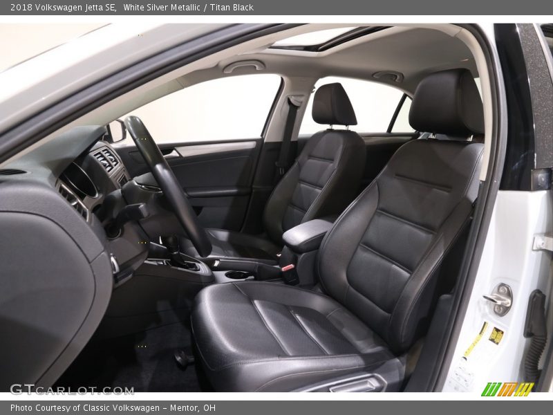White Silver Metallic / Titan Black 2018 Volkswagen Jetta SE