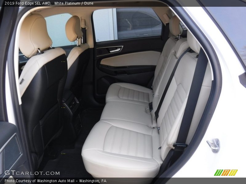 White Platinum / Dune 2019 Ford Edge SEL AWD