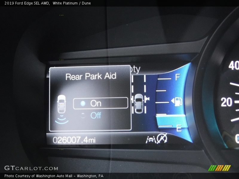 White Platinum / Dune 2019 Ford Edge SEL AWD