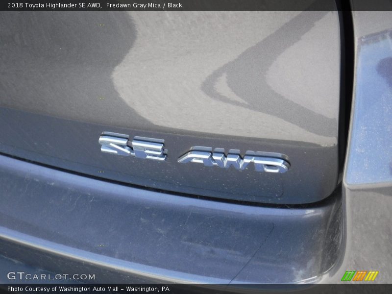 Predawn Gray Mica / Black 2018 Toyota Highlander SE AWD