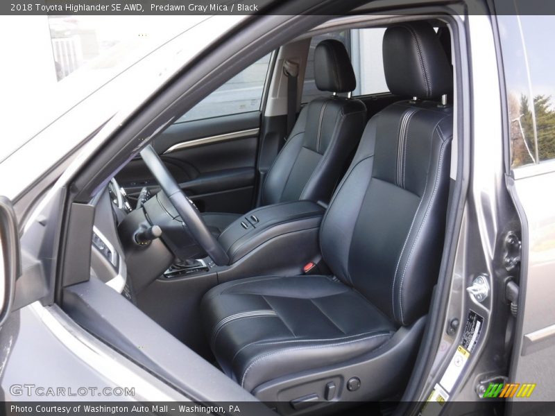Predawn Gray Mica / Black 2018 Toyota Highlander SE AWD
