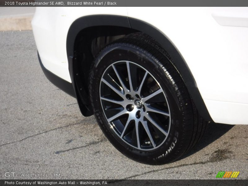 Blizzard White Pearl / Black 2018 Toyota Highlander SE AWD