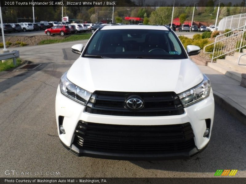 Blizzard White Pearl / Black 2018 Toyota Highlander SE AWD