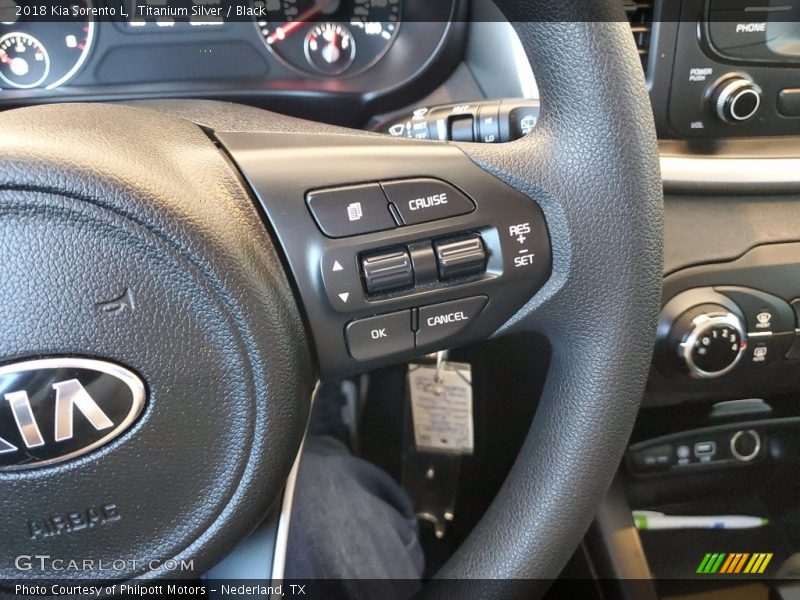 Titanium Silver / Black 2018 Kia Sorento L