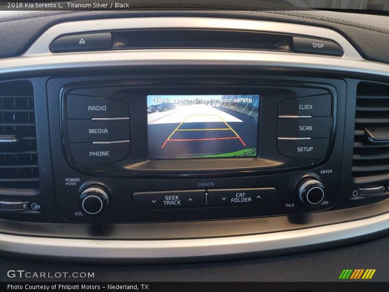 Titanium Silver / Black 2018 Kia Sorento L