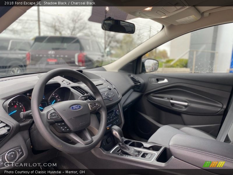 Shadow Black / Charcoal Black 2018 Ford Escape SE