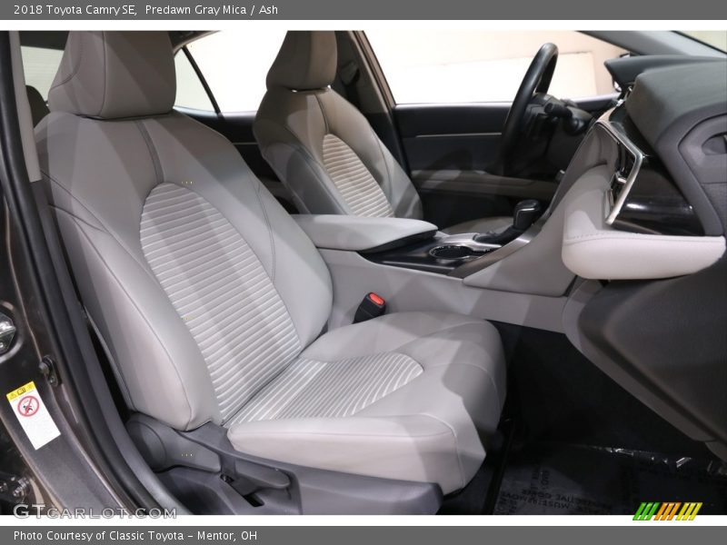Predawn Gray Mica / Ash 2018 Toyota Camry SE