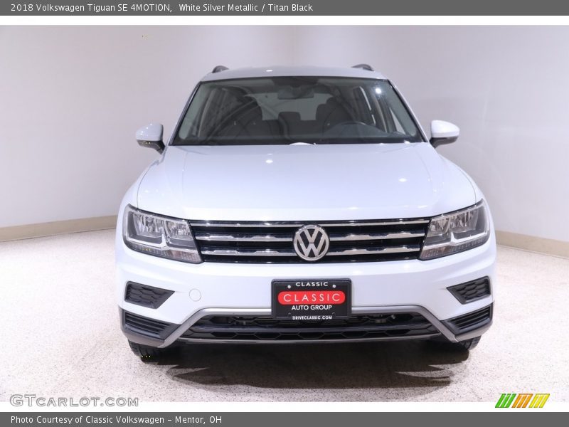 White Silver Metallic / Titan Black 2018 Volkswagen Tiguan SE 4MOTION