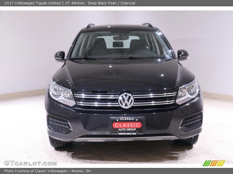 Deep Black Pearl / Charcoal 2017 Volkswagen Tiguan Limited 2.0T 4Motion