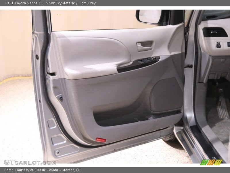 Silver Sky Metallic / Light Gray 2011 Toyota Sienna LE